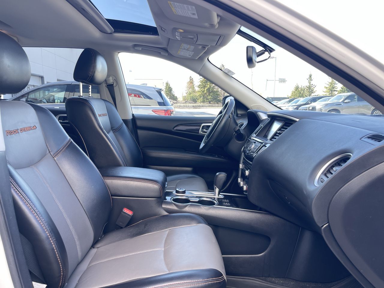 2020 Nissan Pathfinder in Calgary, Alberta