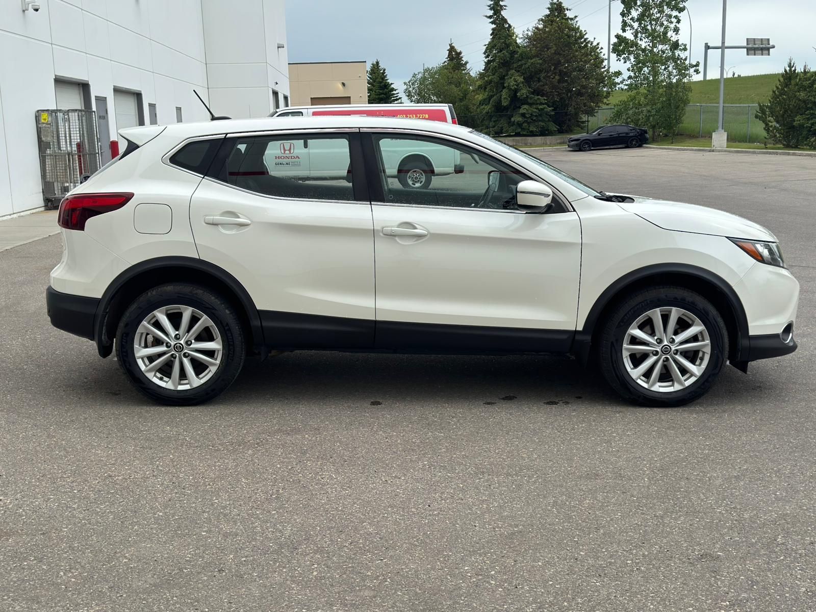 2019 Nissan Qashqai in Calgary, Alberta