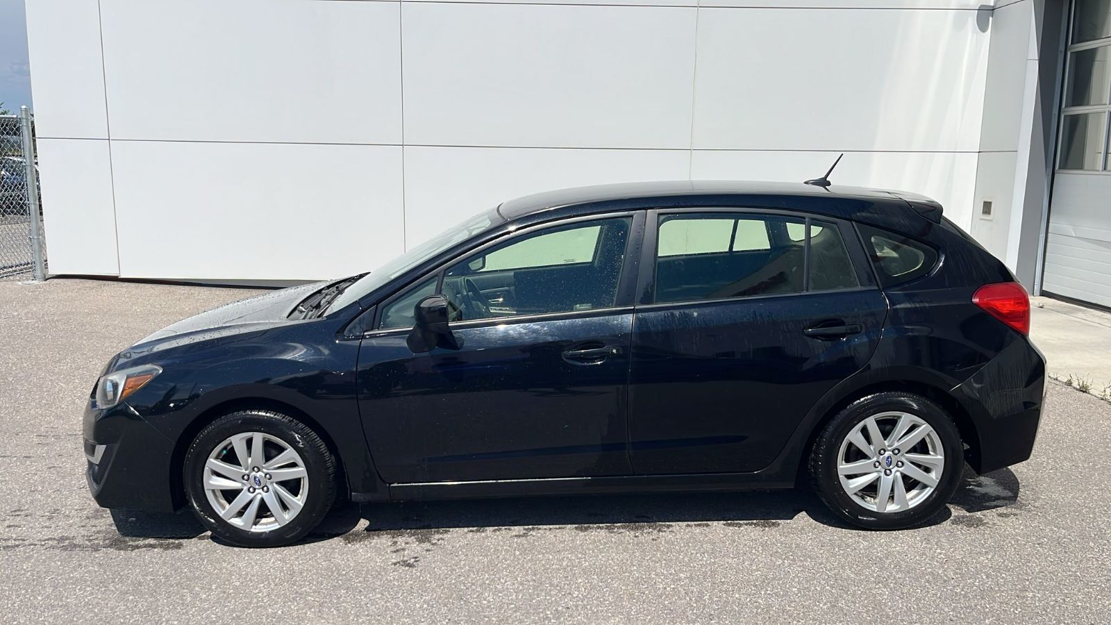 Subaru Impreza  2016 à Calgary, Alberta