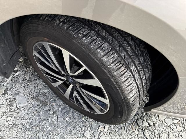 Subaru Legacy  2018 à Calgary, Alberta