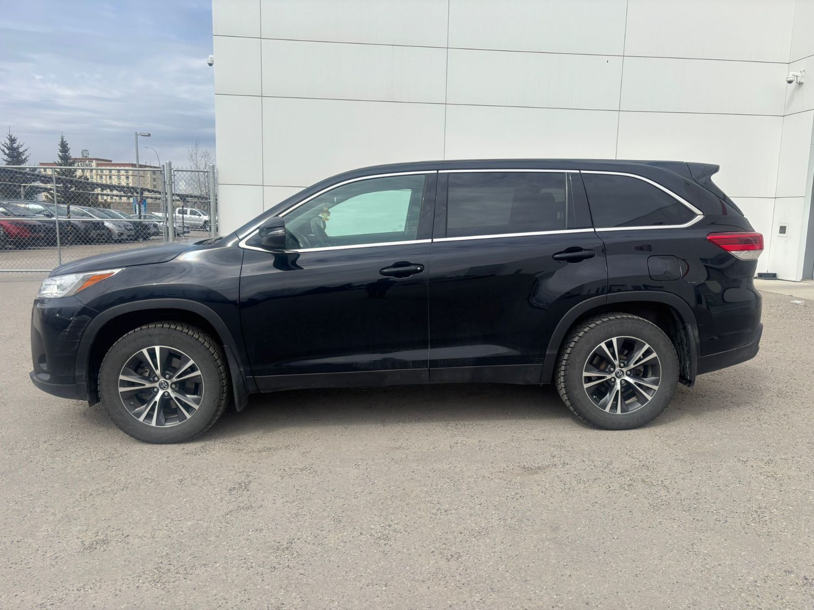 2019 Toyota Highlander in Calgary, Alberta