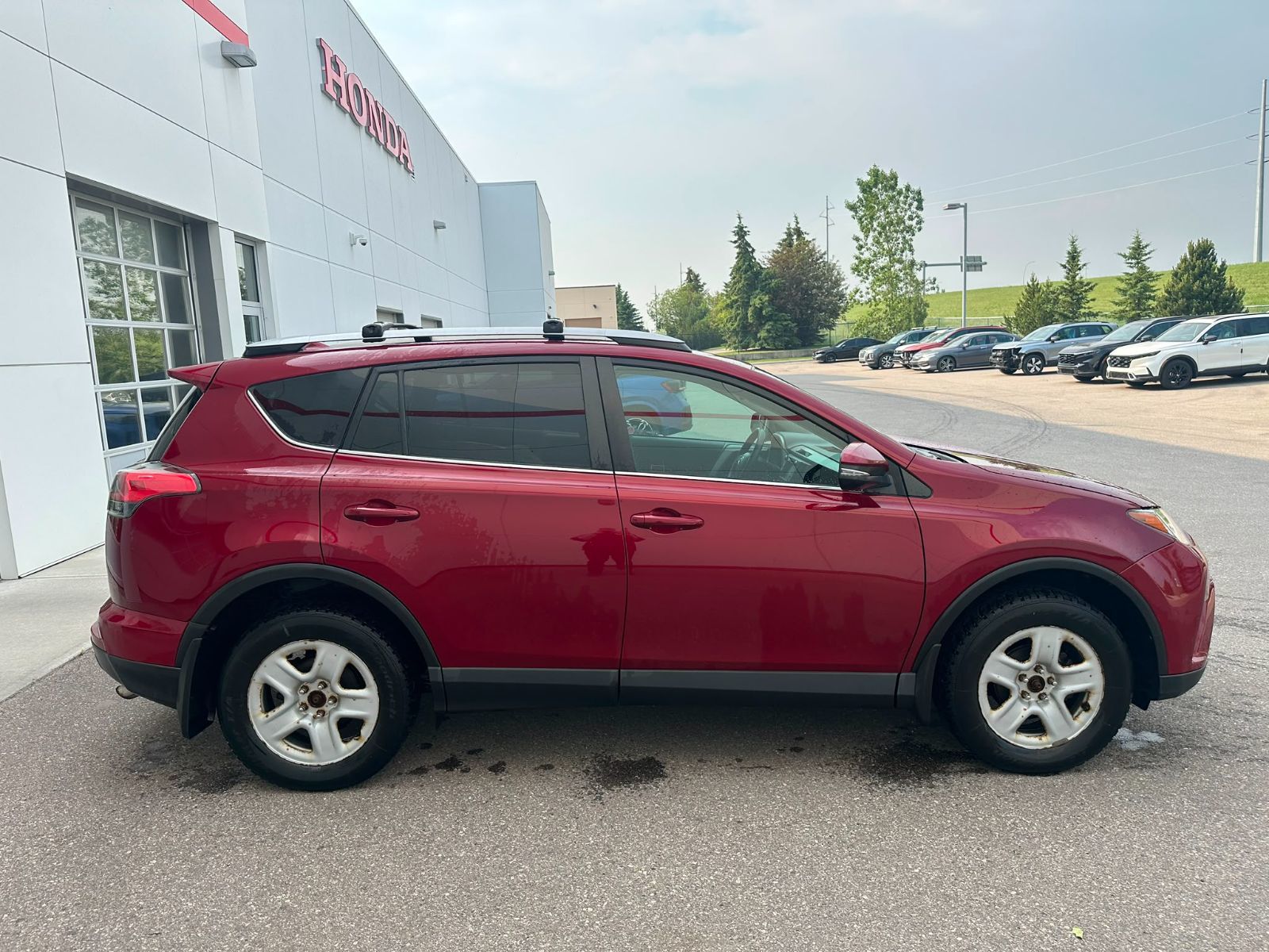 Toyota RAV4  2018 à Calgary, Alberta