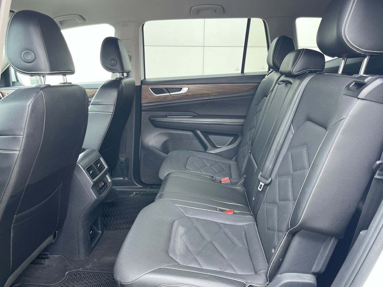 2024 Volkswagen Atlas