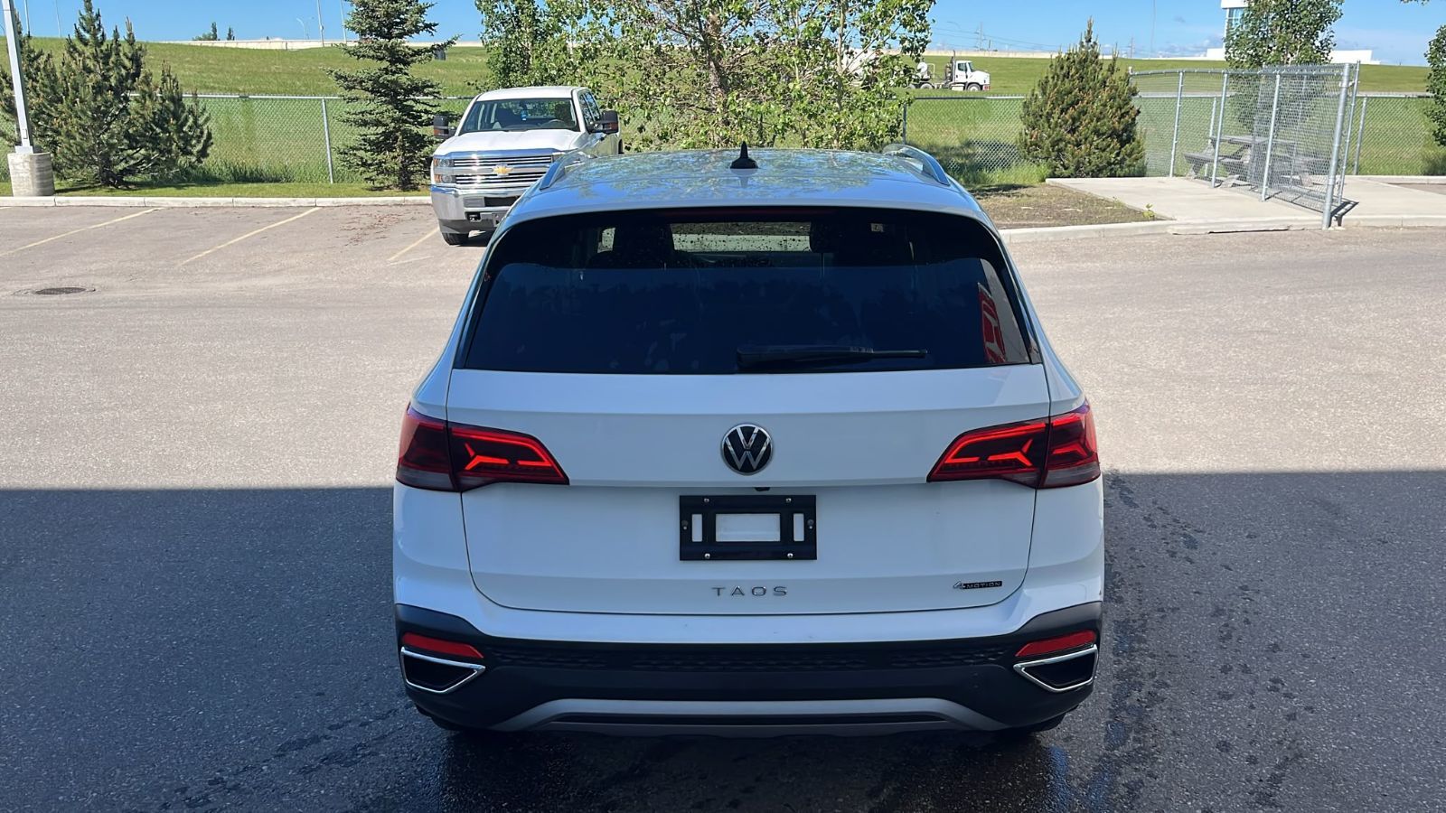 2023 Volkswagen Taos