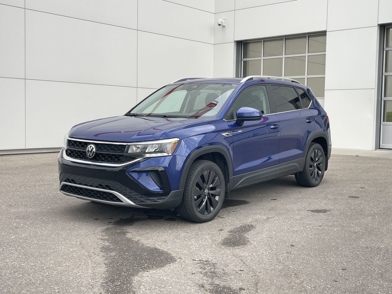 Volkswagen Taos  2023 à Calgary, Alberta