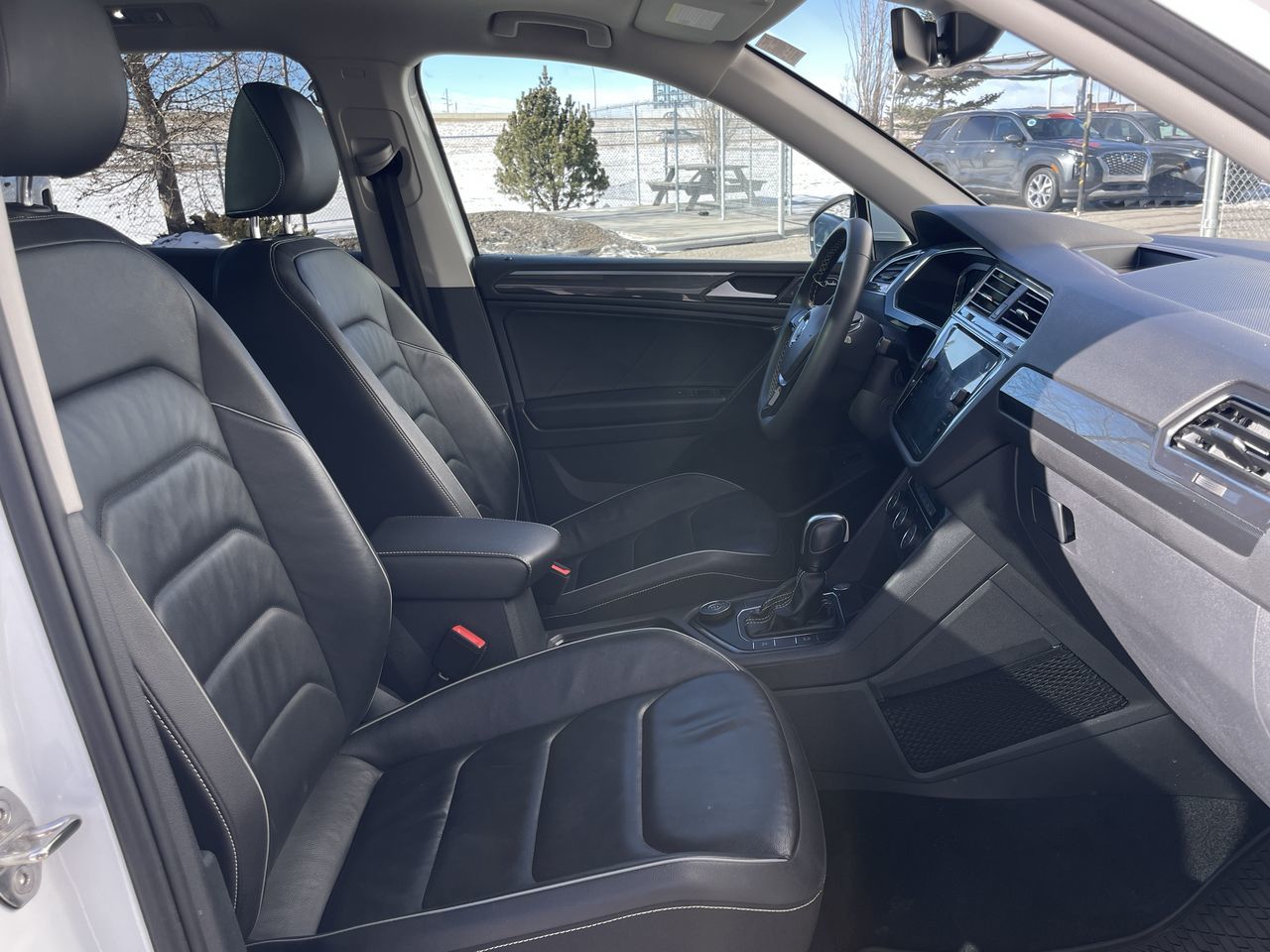 Volkswagen Tiguan  2021 à Calgary, Alberta