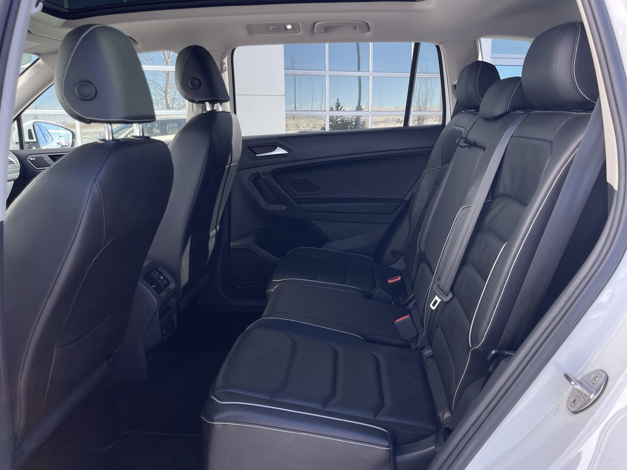 Volkswagen Tiguan  2021 à Calgary, Alberta