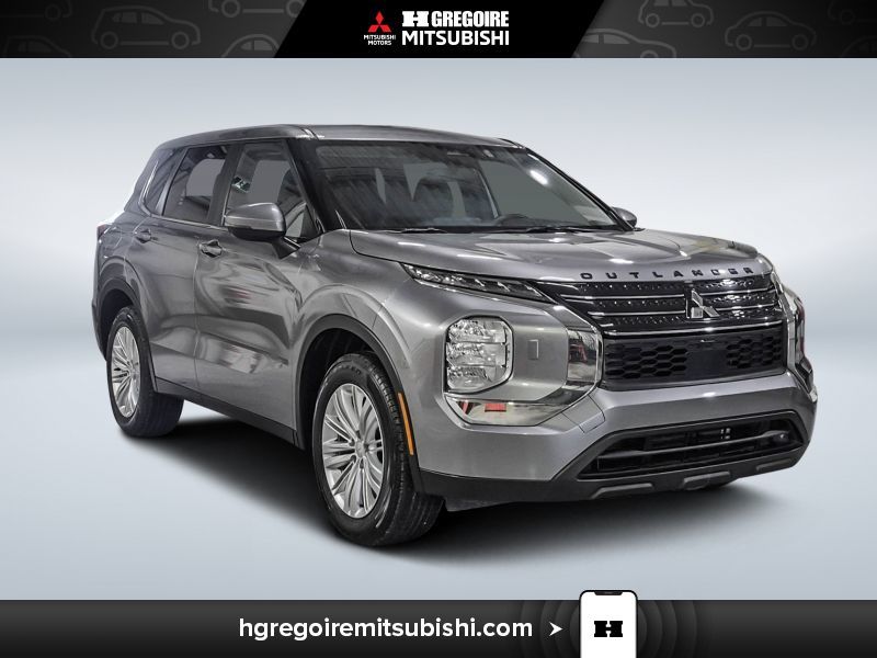 2022 Mitsubishi Outlander ES * AWD * Mags Caméra Carplay à partir 0.9%