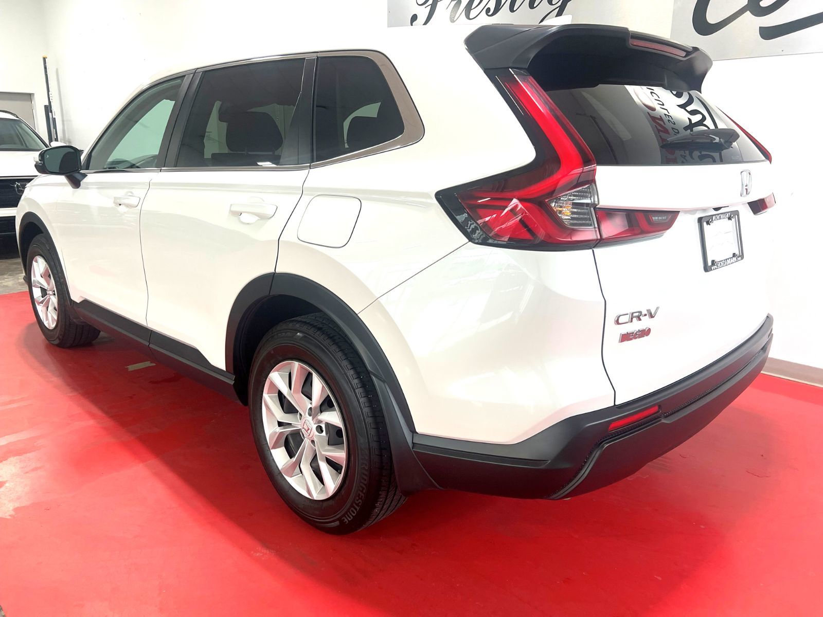 Photo 2025 Honda CR-V LX #3