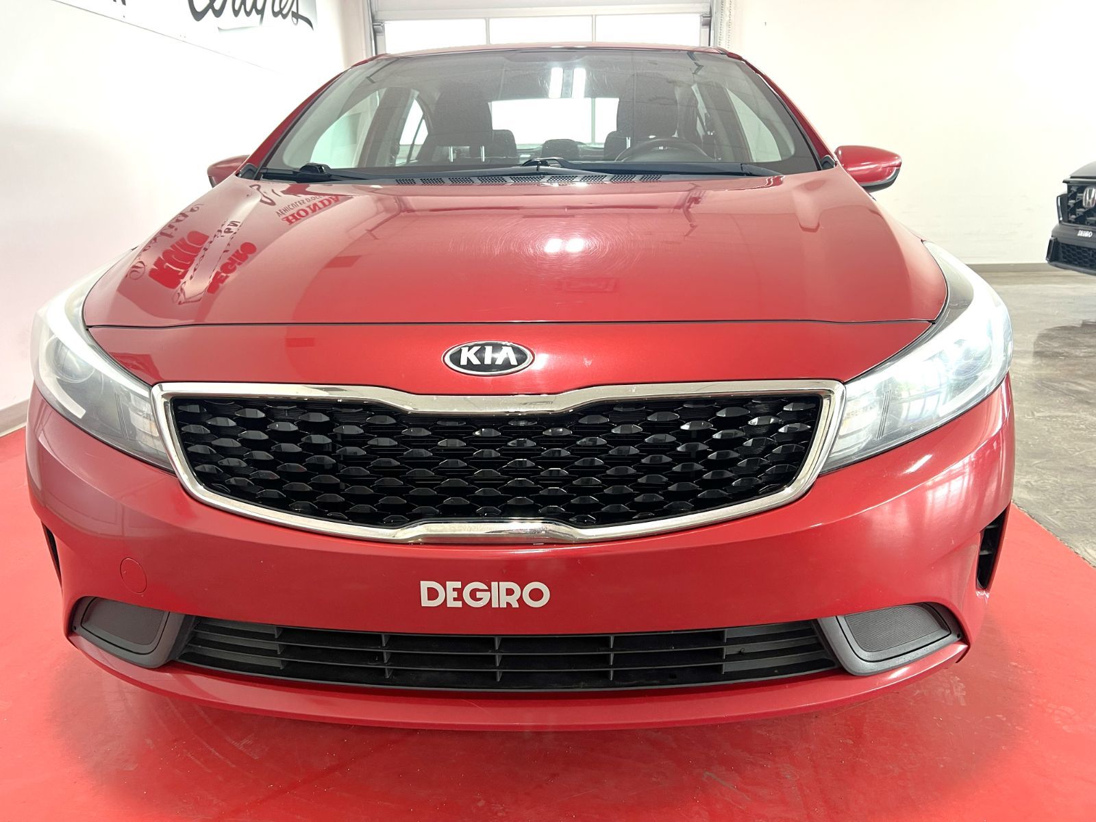 Photo 2017 Kia FORTE LX #5