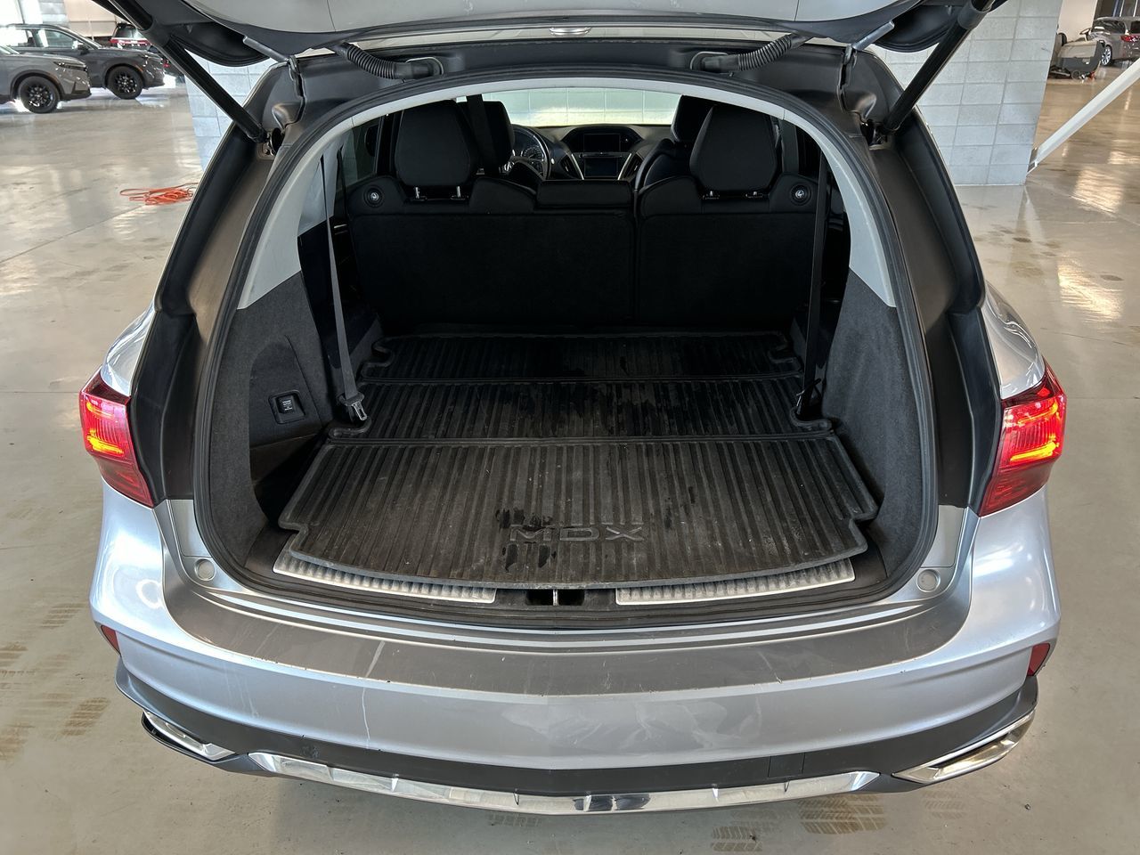 Acura MDX  2018
