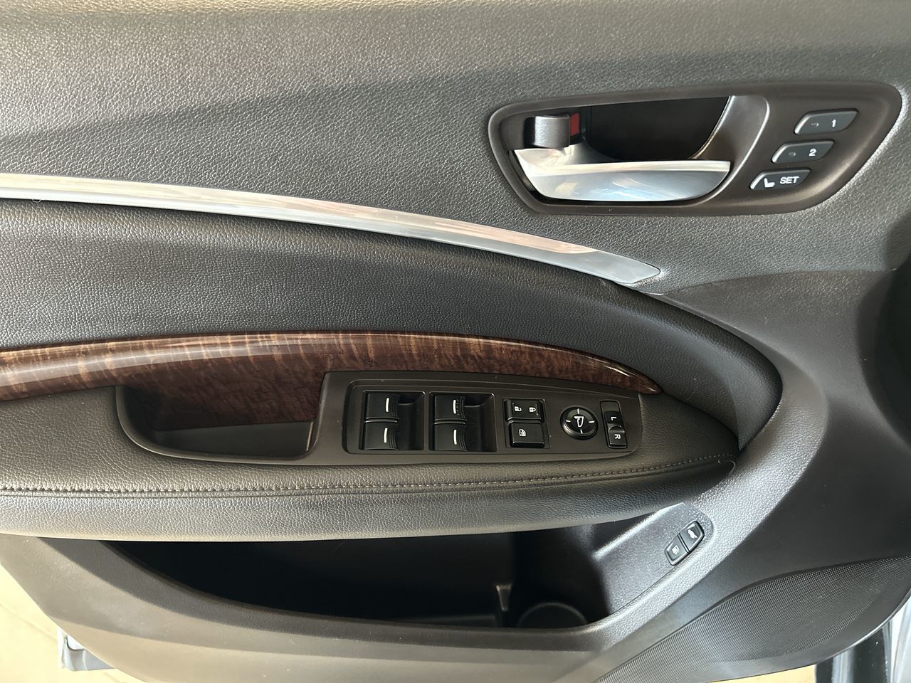 Acura MDX  2018