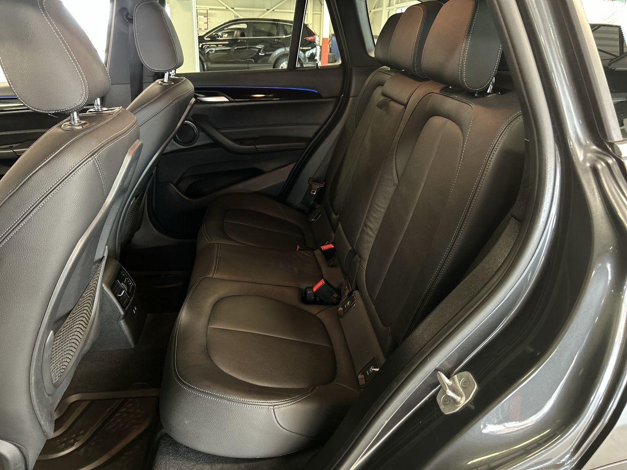 BMW X1  2021 à Dorval, Québec