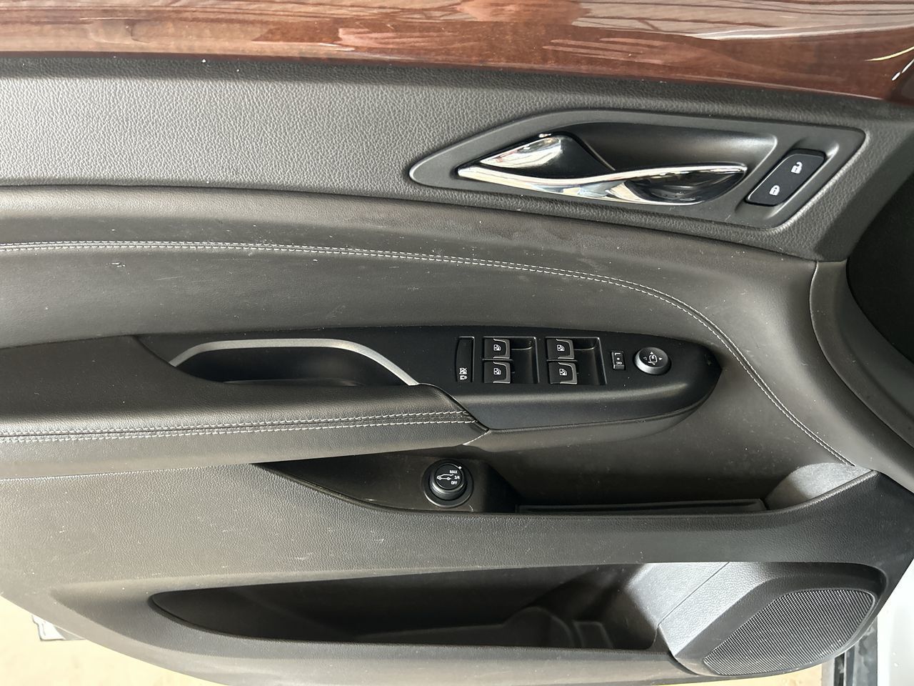 2015 Cadillac SRX in Dorval, Quebec