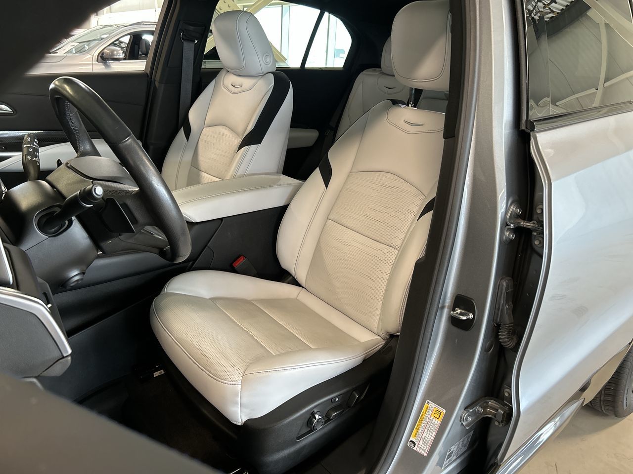 Cadillac XT4  2024