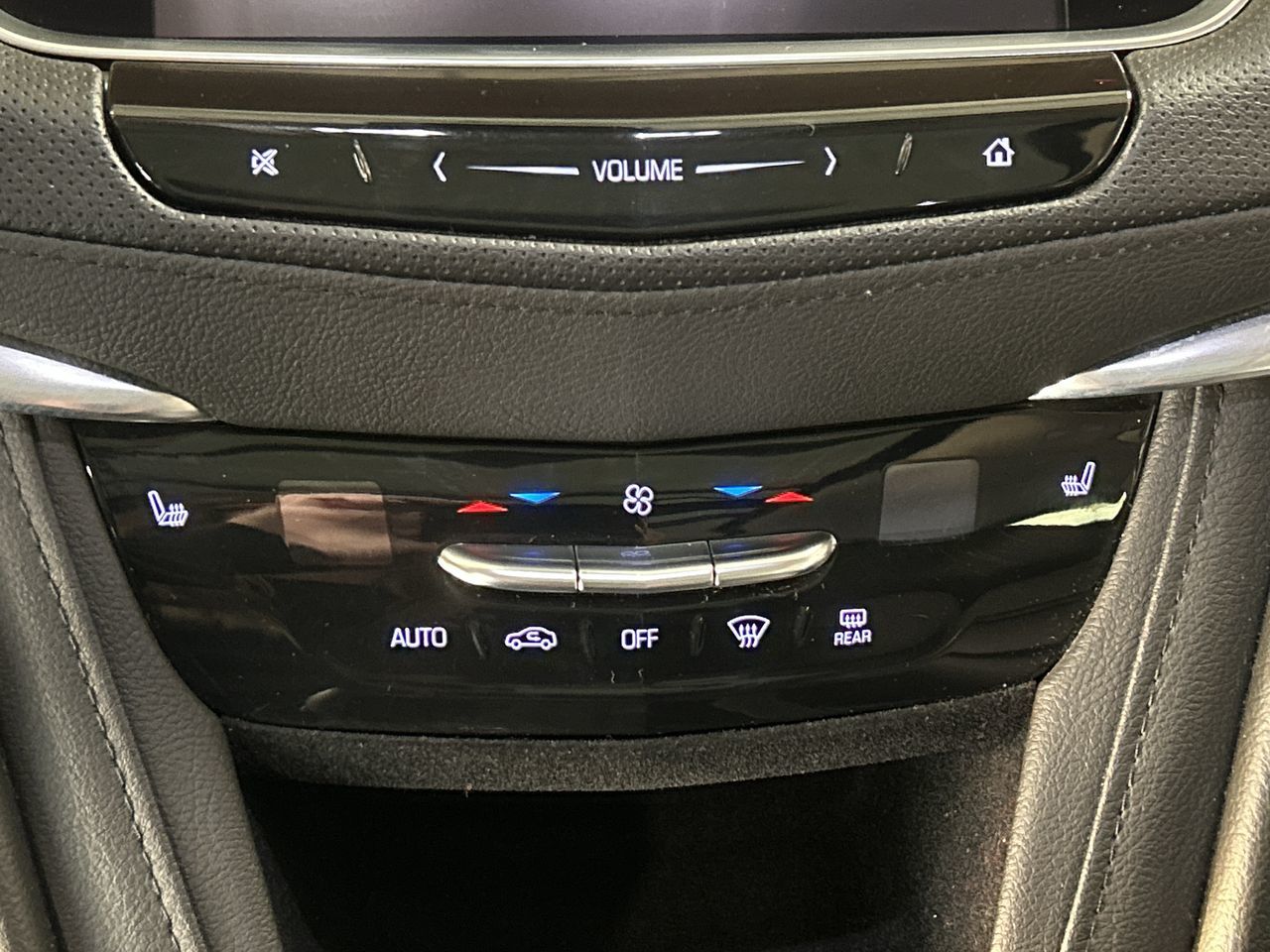 Cadillac XT5 AWD LUXURY  2019 à Dorval, Québec