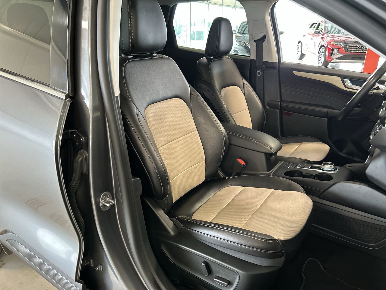 2022 Ford Escape in Dorval, Quebec
