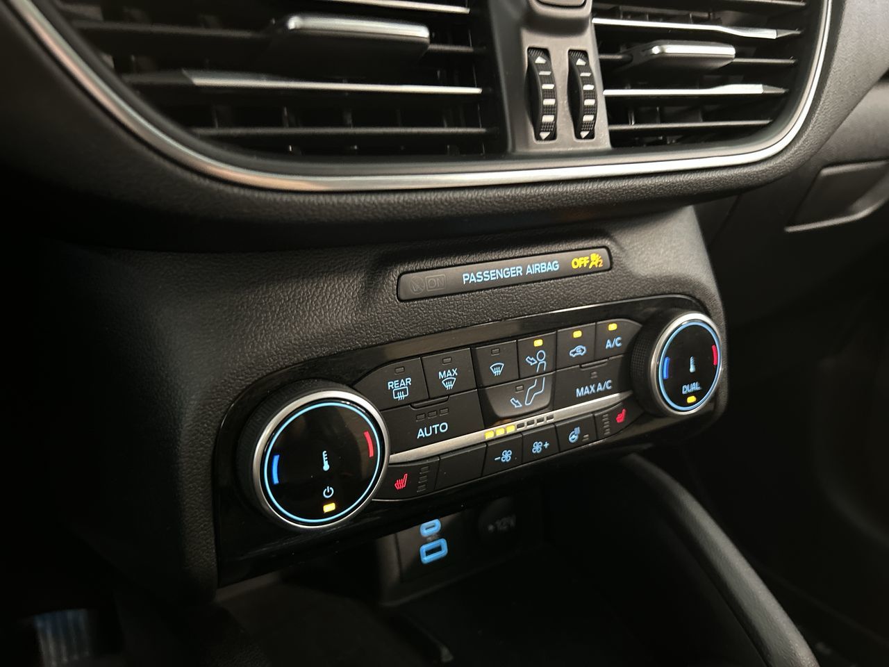 2022 Ford Escape in Dorval, Quebec