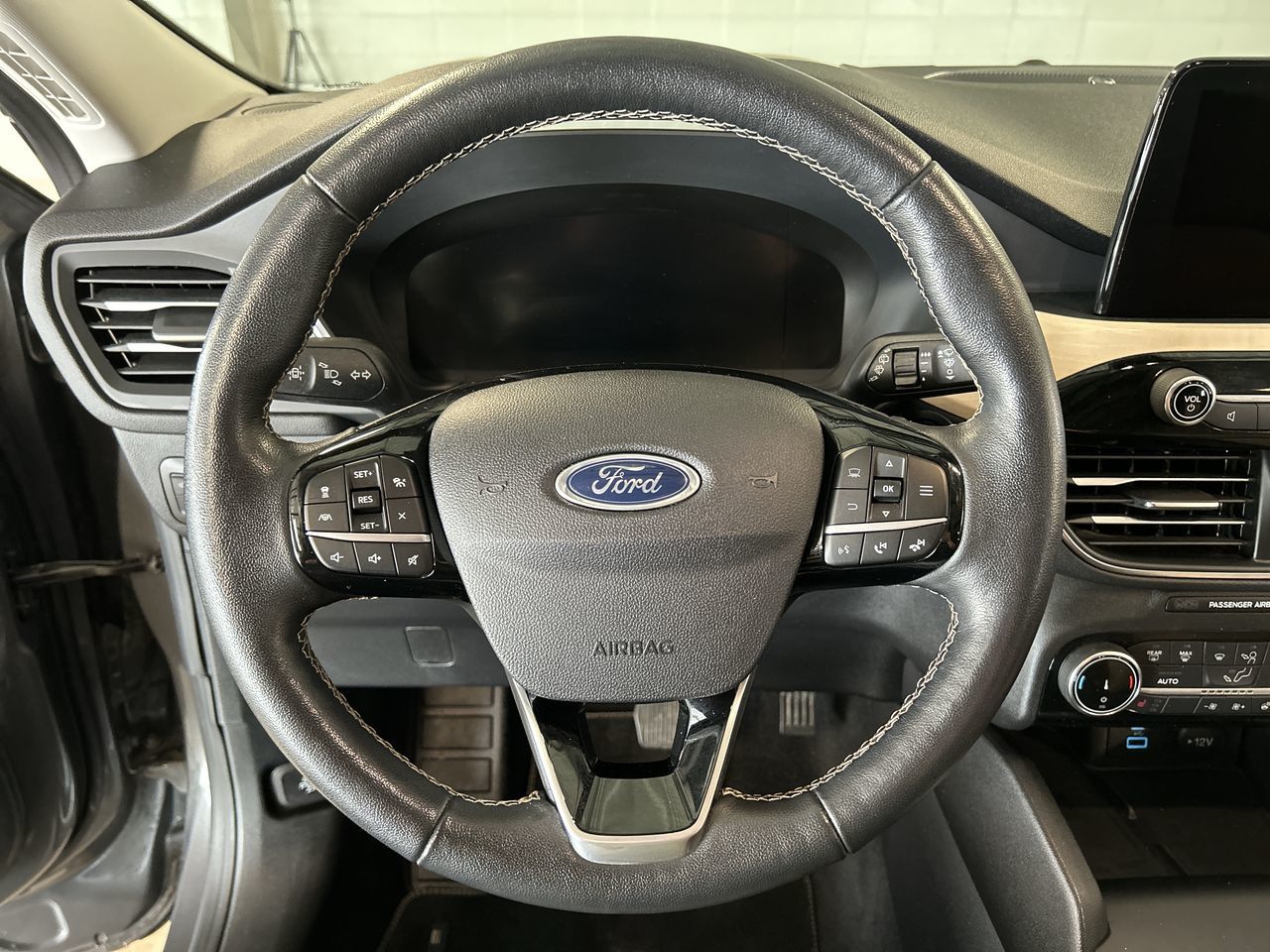 2022 Ford Escape in Dorval, Quebec