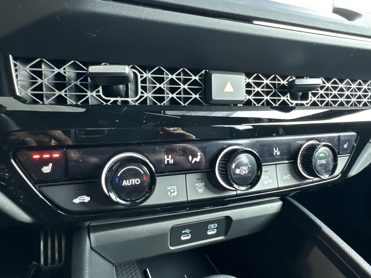 2025 Honda Accord Hybrid in Dorval, Quebec