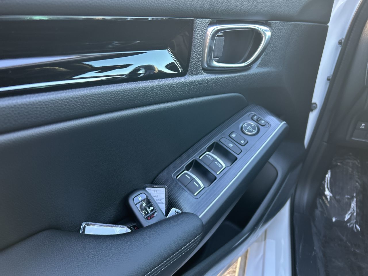 Honda Civic Hybrid  2025 à Dorval, Québec