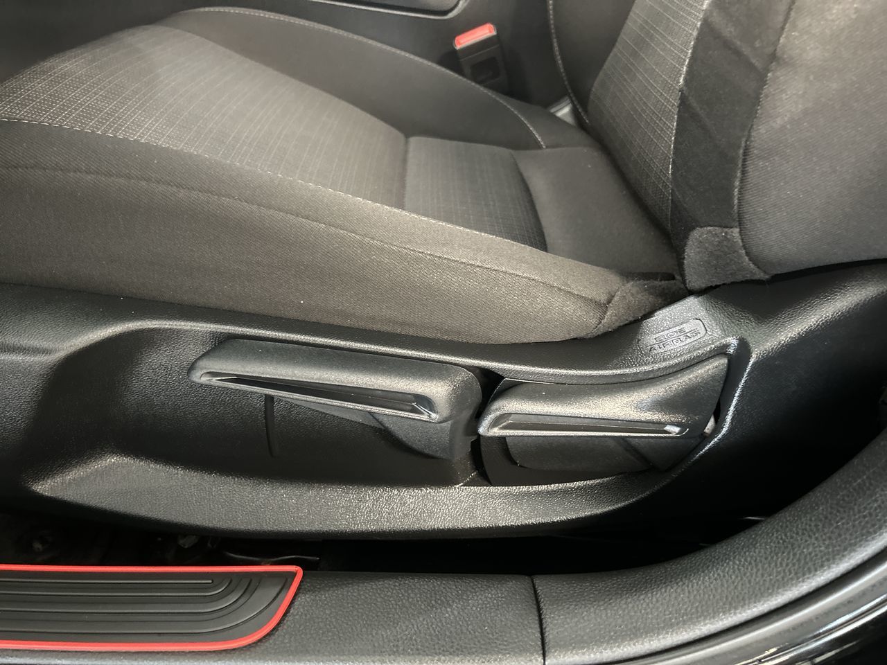 2023 Honda CIVIC SDN EX