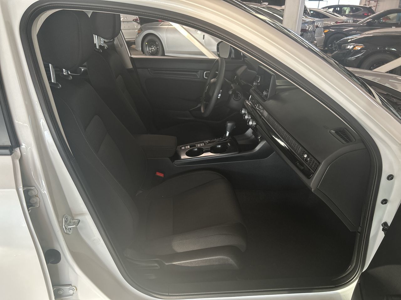 2023 Honda CIVIC SDN LX