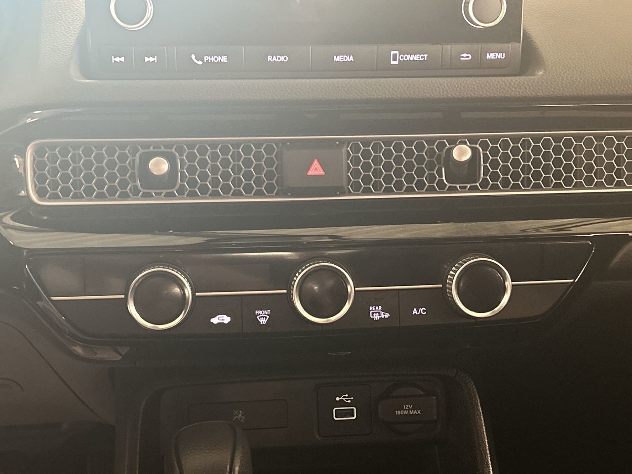 2023 Honda CIVIC SDN LX