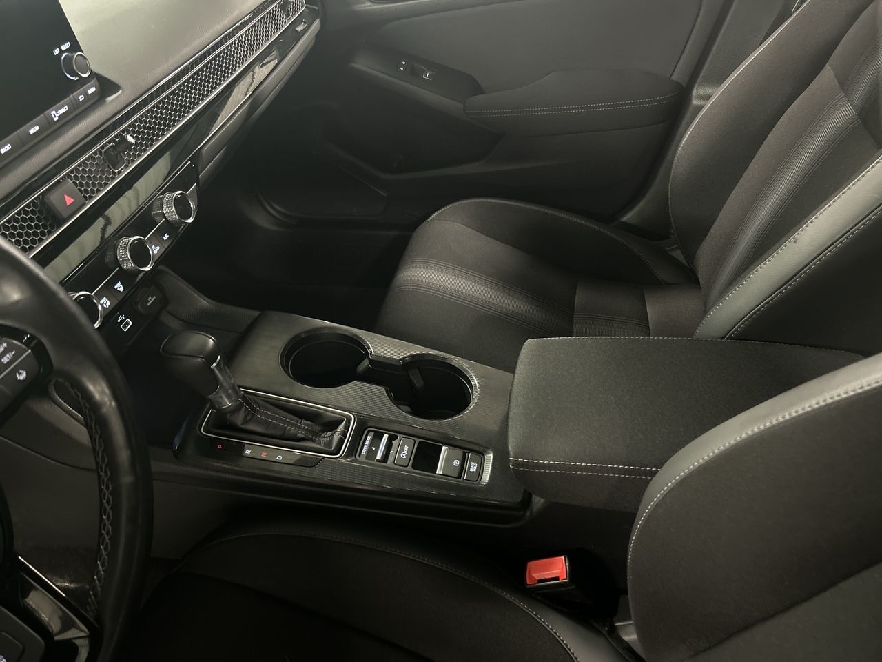 2024 Honda CIVIC SDN SPORT