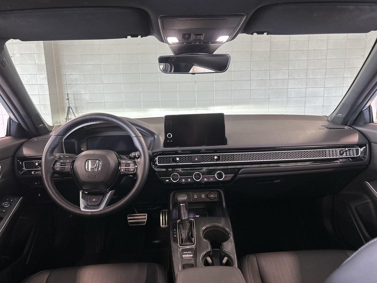 Honda Civic Sedan Hybrid  2025