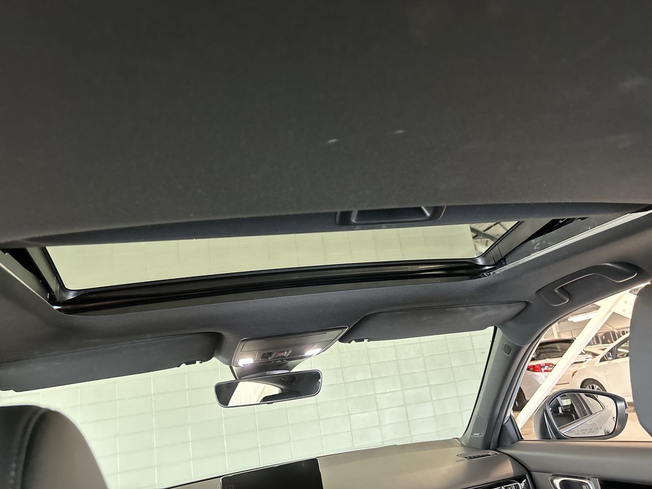 Honda Civic Sedan Hybrid  2025