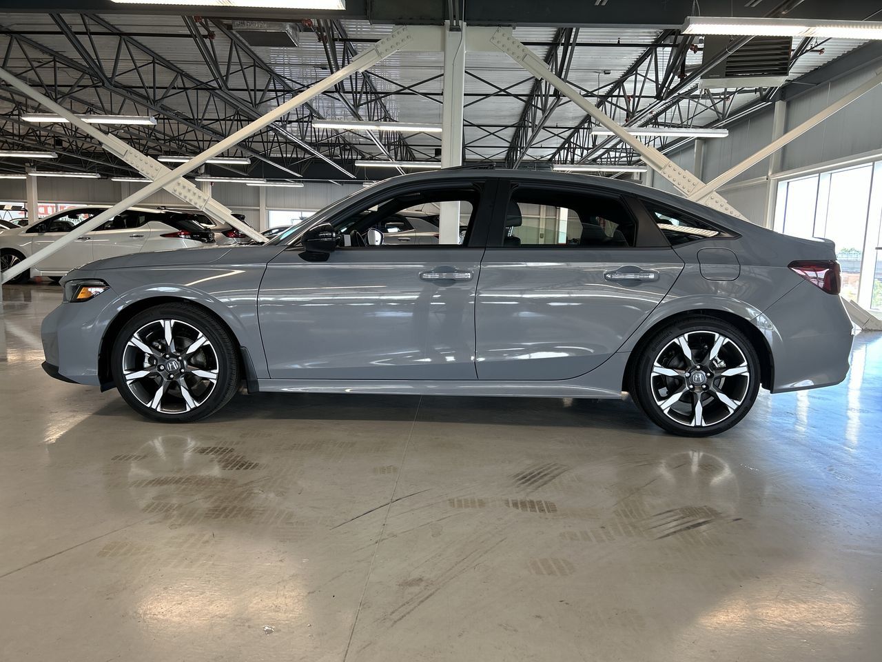 Honda Civic Sedan Hybrid  2025