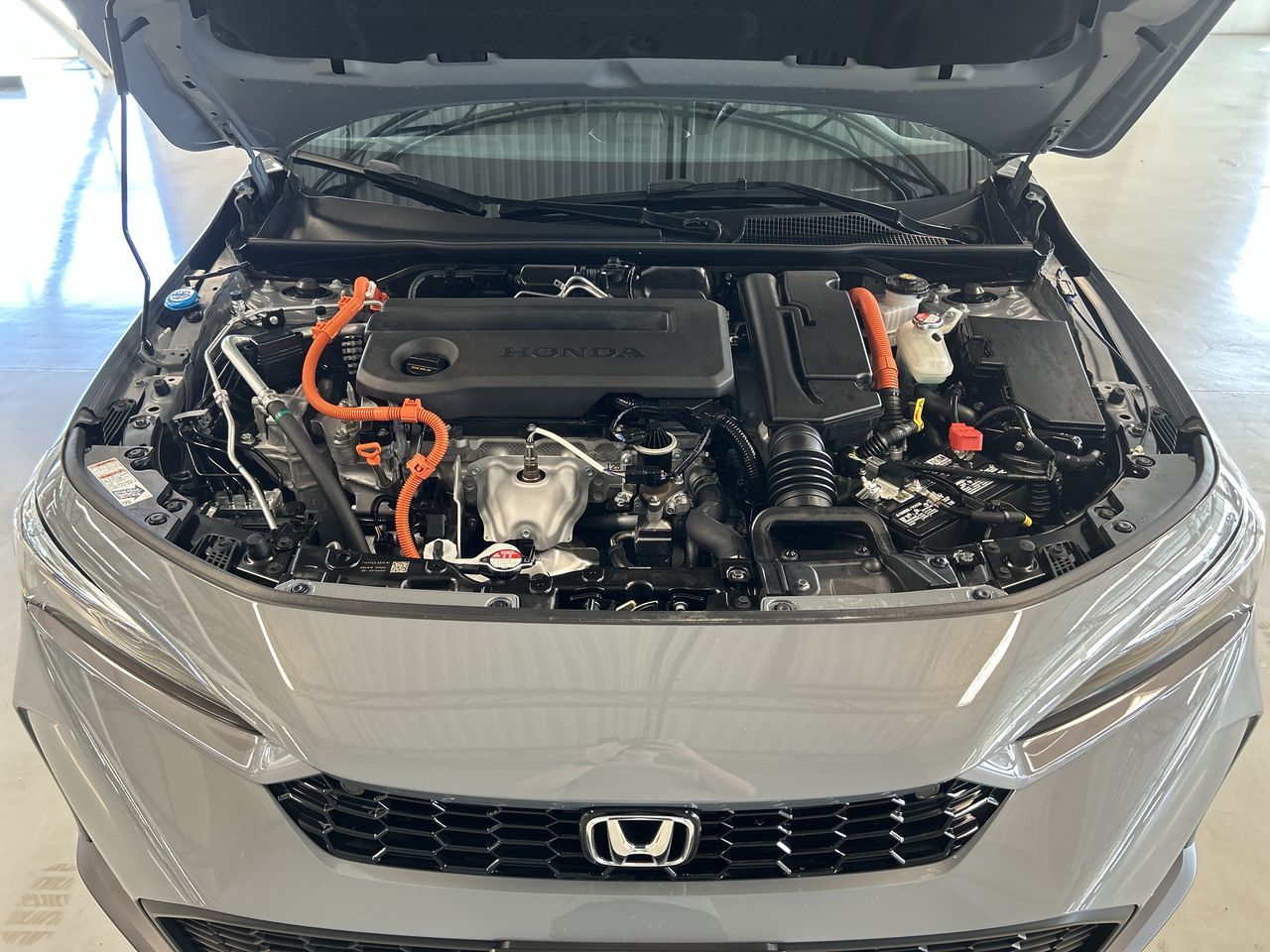 Honda Civic Sedan Hybrid  2025