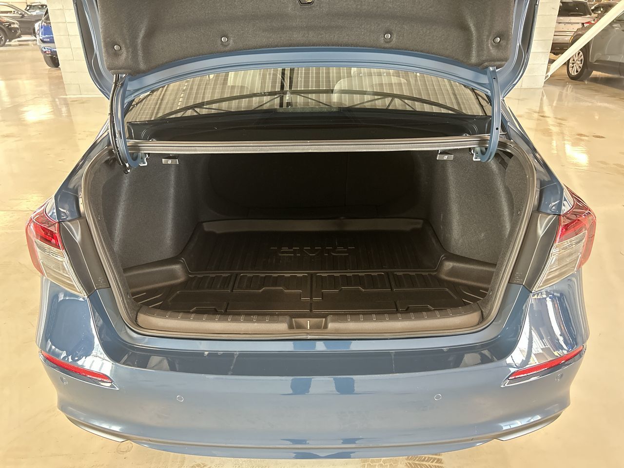 2025 Honda Civic Sedan Hybrid in Dorval, Quebec