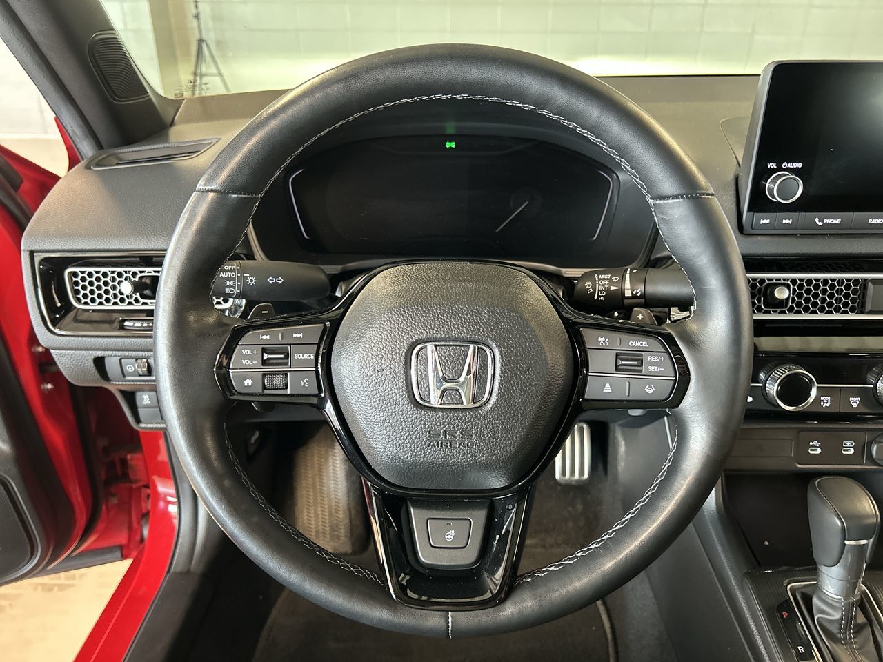 Honda Civic Sedan Hybrid  2025