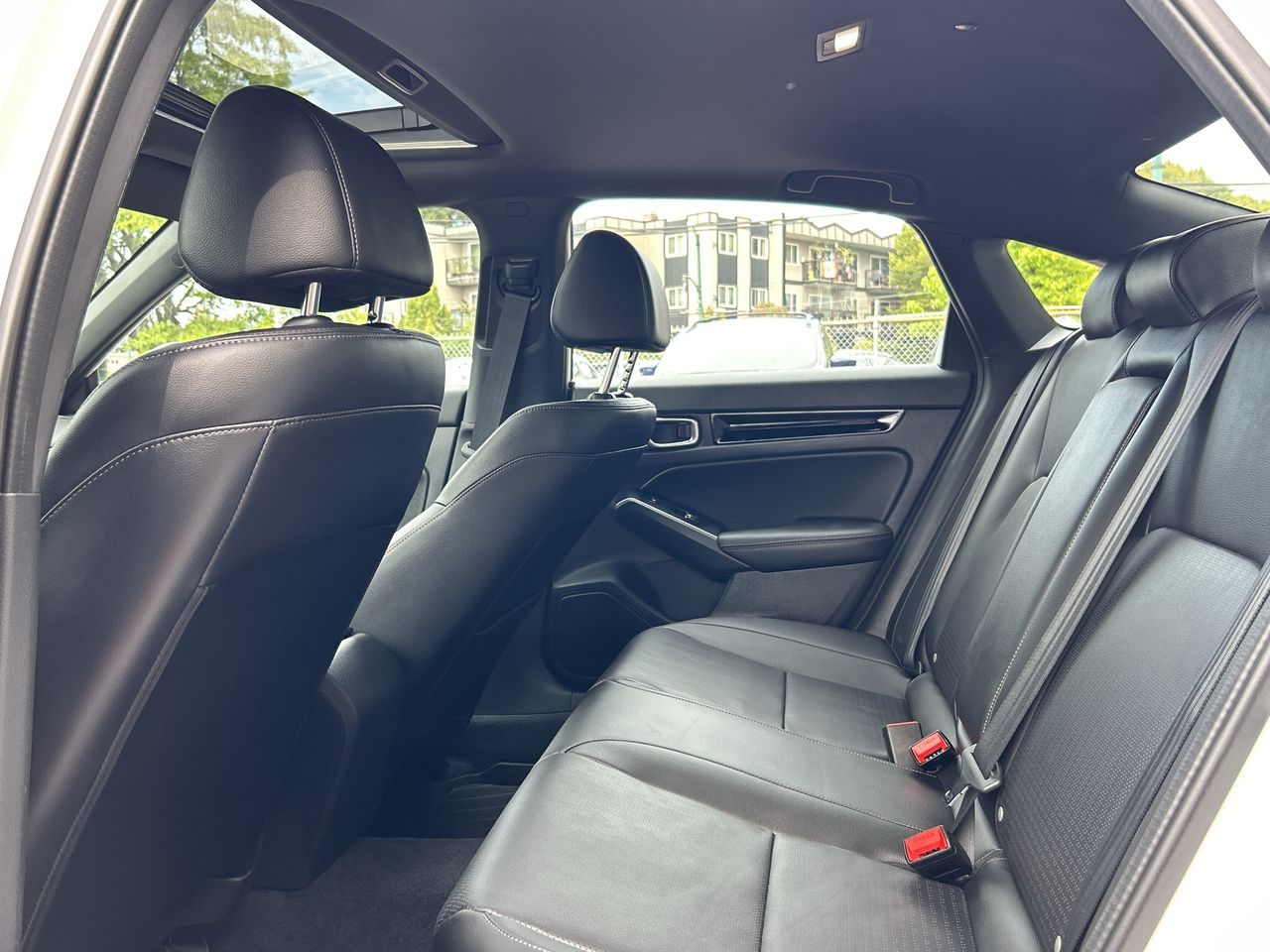 Honda Civic Sedan Hybrid  2025