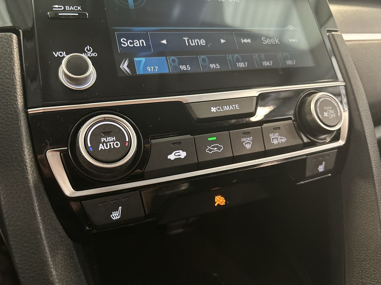 Honda Civic Sedan  2020 à Dorval, Québec