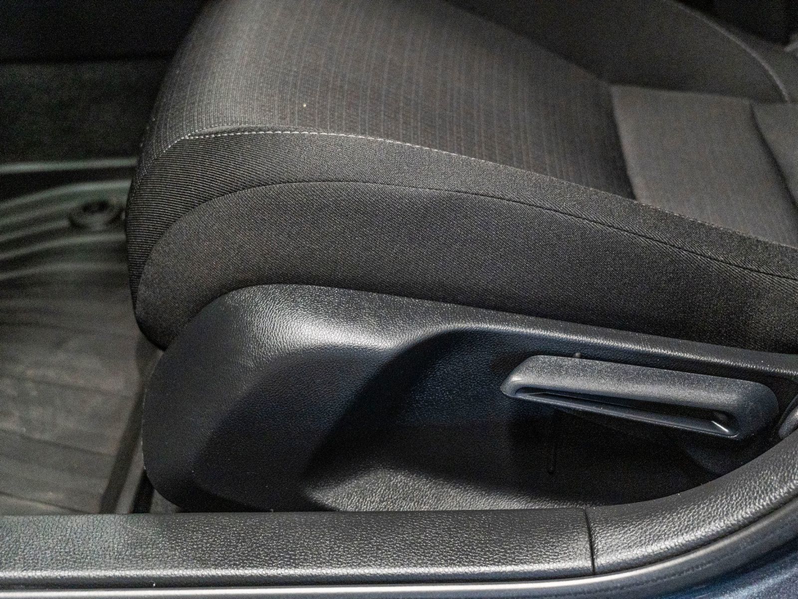 2024 Honda CIVIC SDN EX