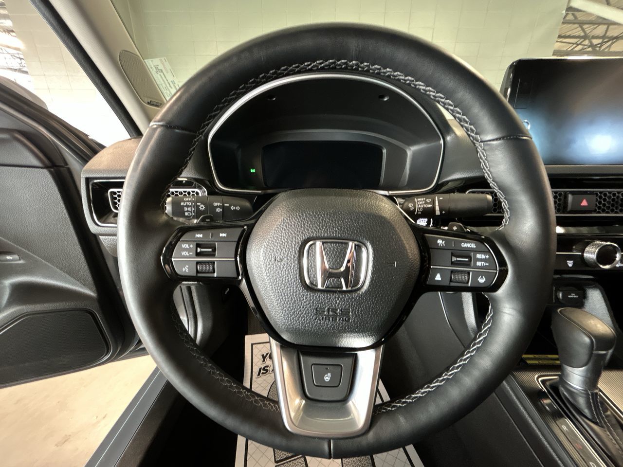 Honda Civic touring  2024