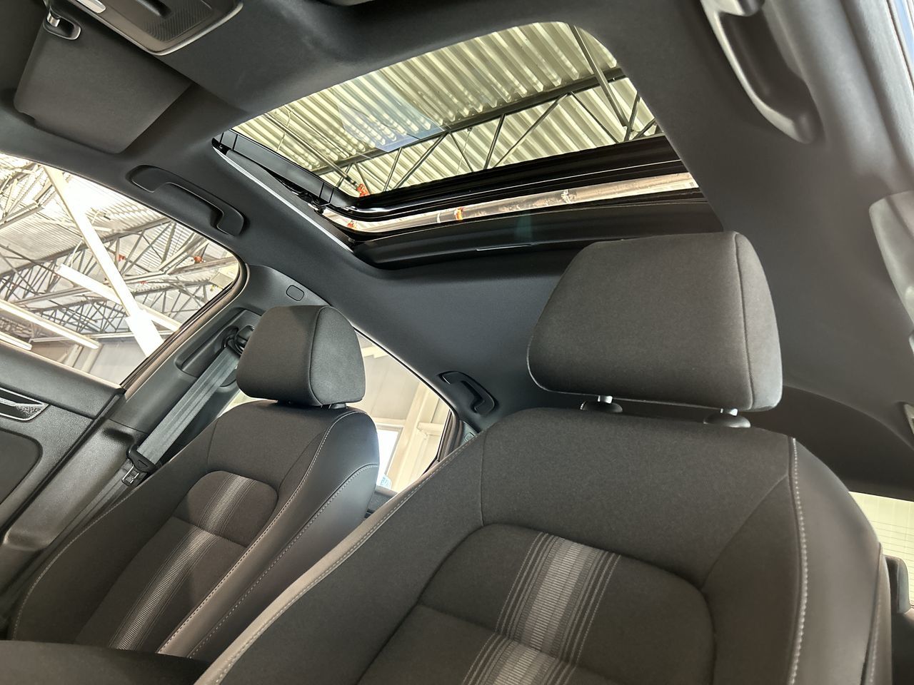 2025 Honda CIVIC SDN SPORT