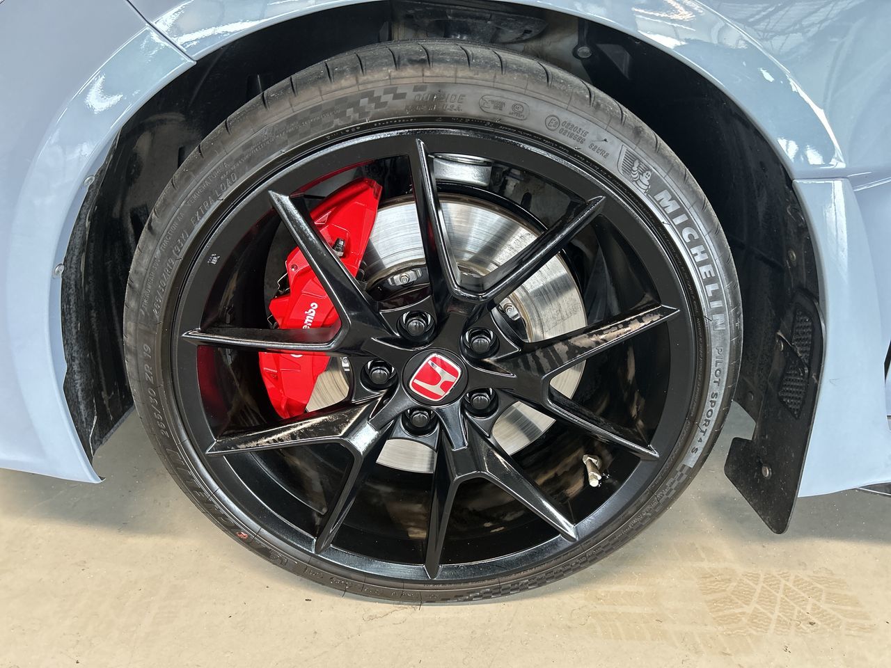2025 Honda Civic Type R in Dorval, Quebec