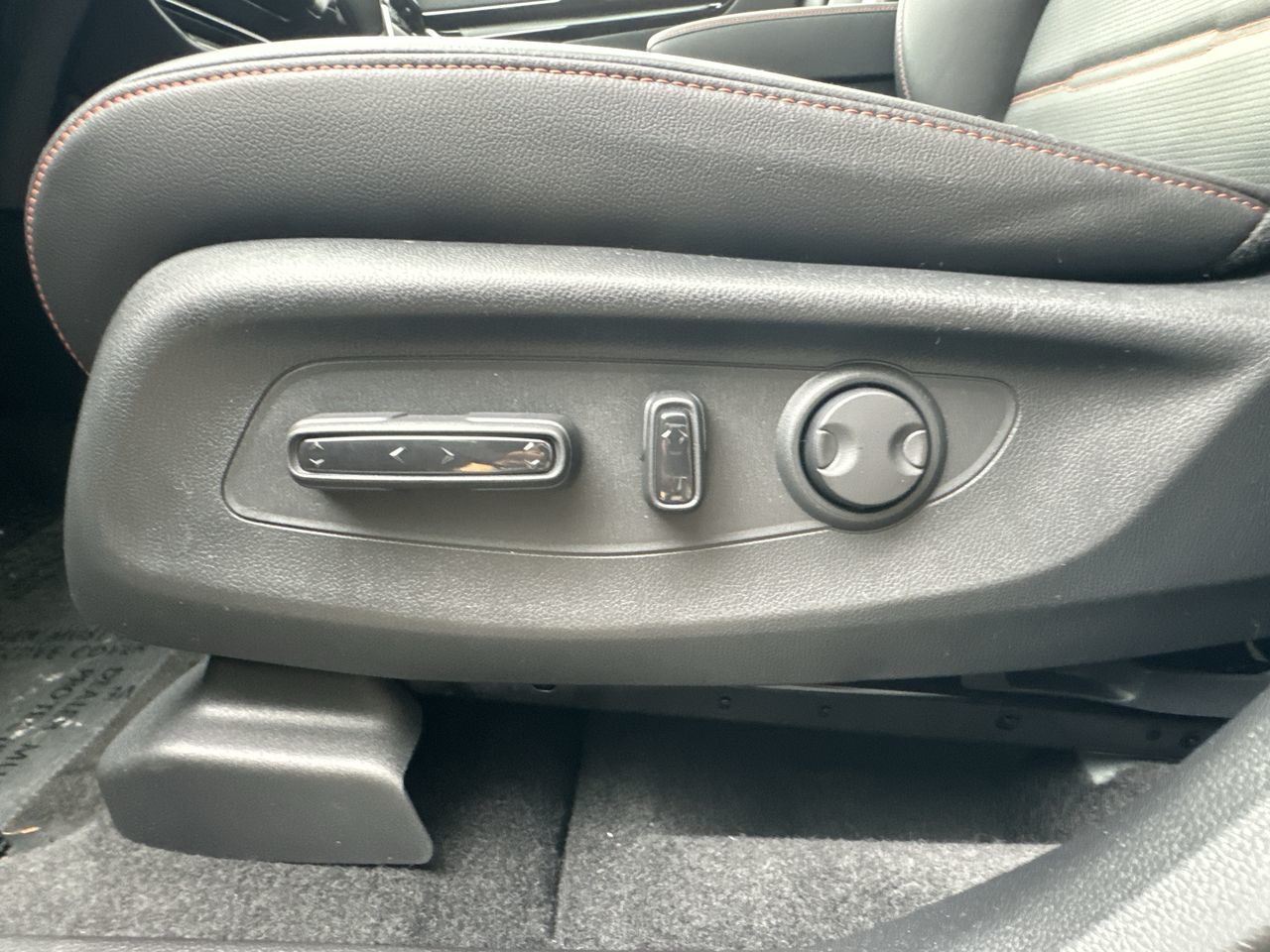 2025 Honda CR-V HYBRID in Dorval, Quebec