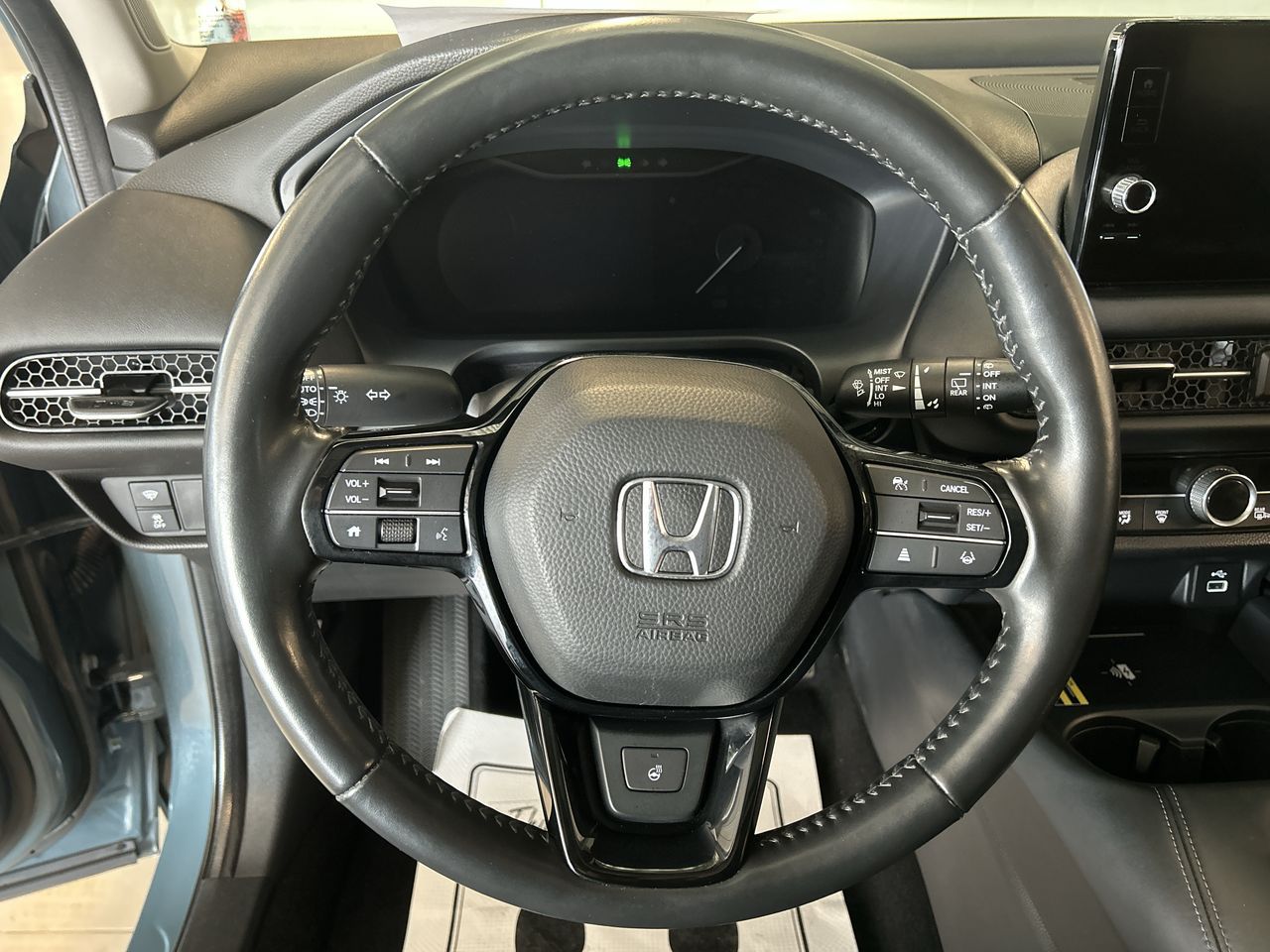 2025 Honda HR-V EXL NAVIGATION in Dorval, Quebec