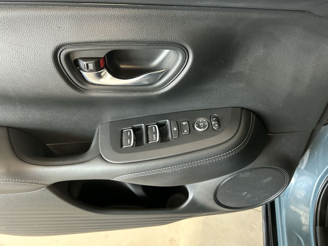 2025 Honda HR-V EXL NAVIGATION in Dorval, Quebec