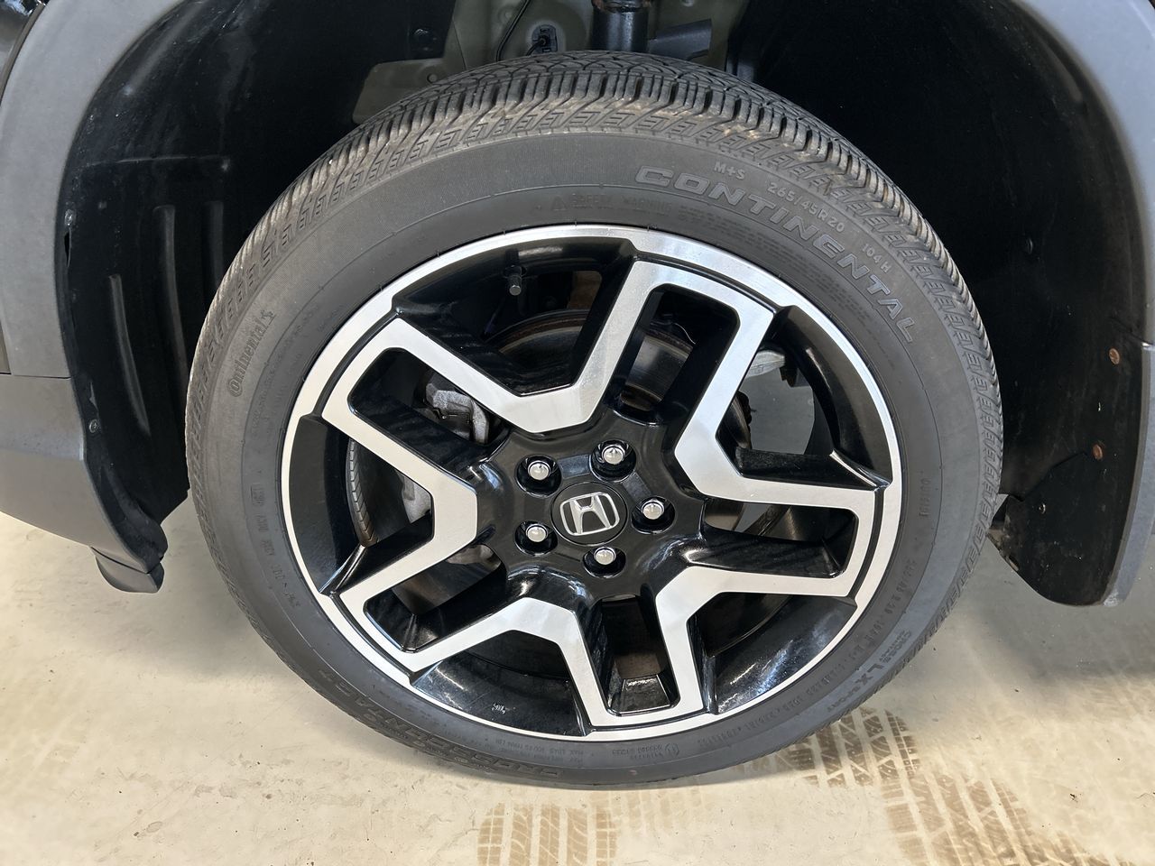 Honda Passport  2022