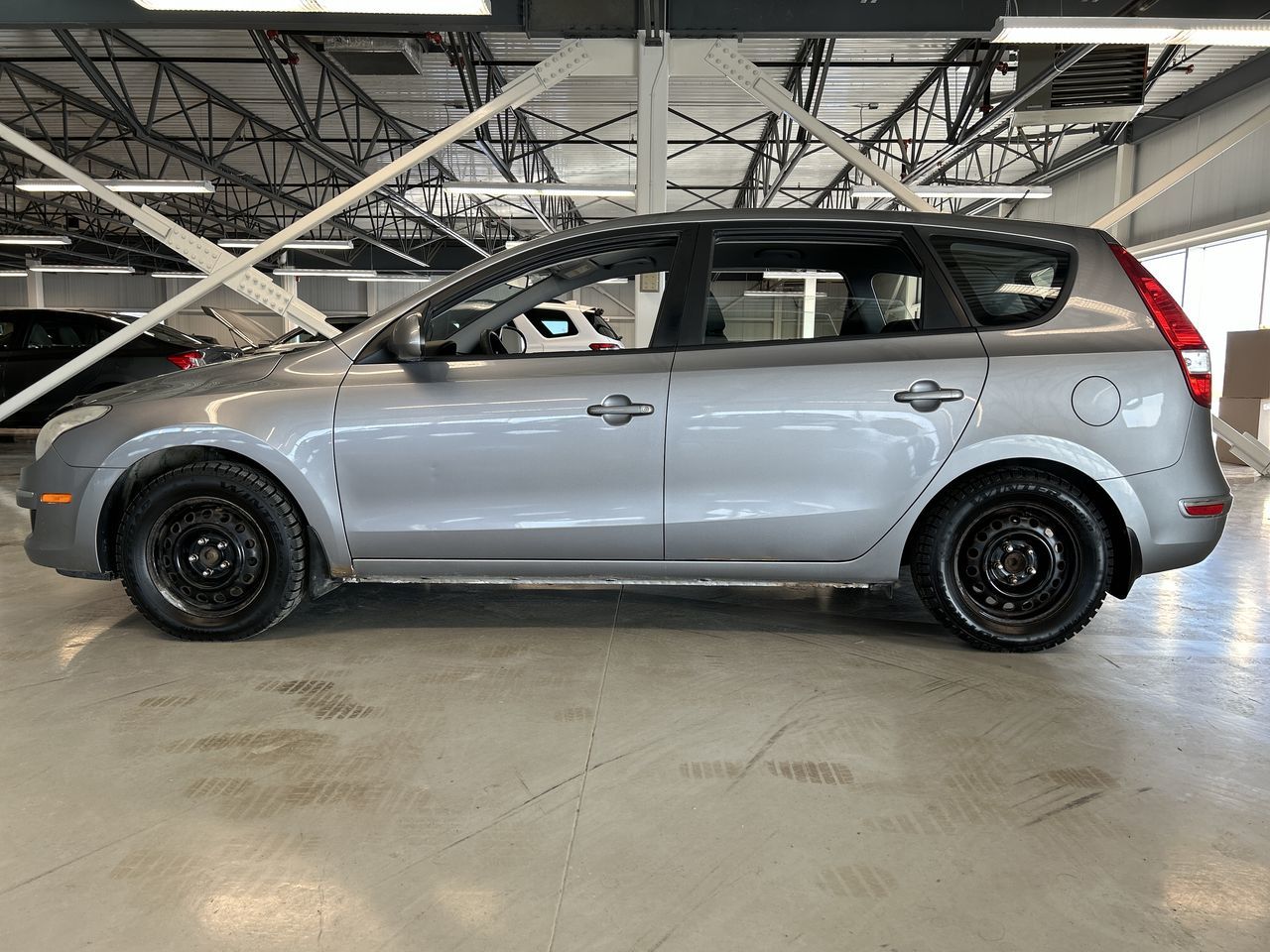 Hyundai Elantra Touring  2012