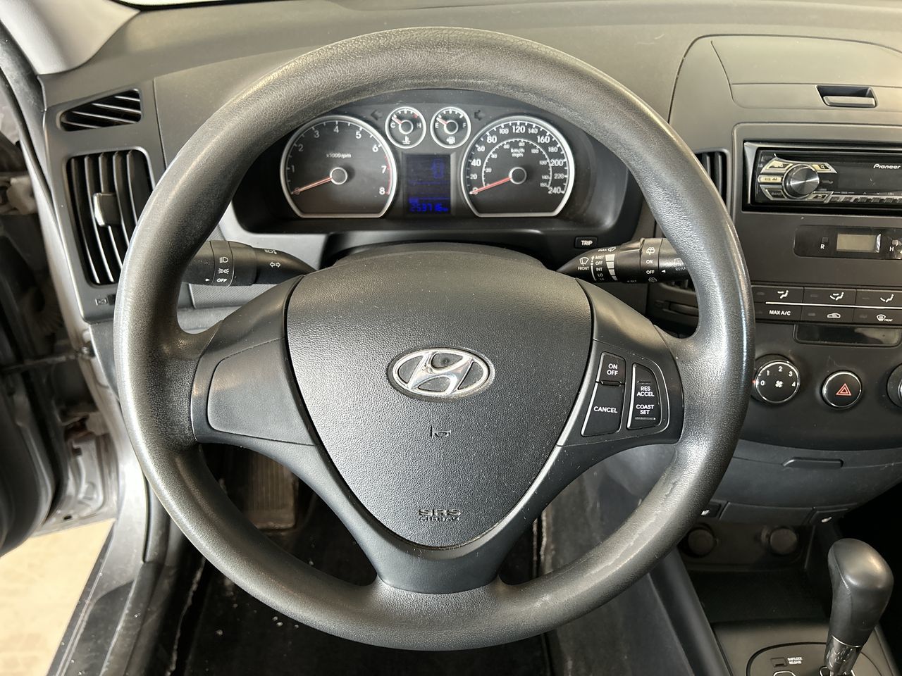 Hyundai Elantra Touring  2012