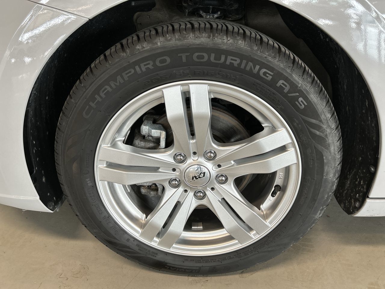 Hyundai Elantra  2022 à Dorval, Québec