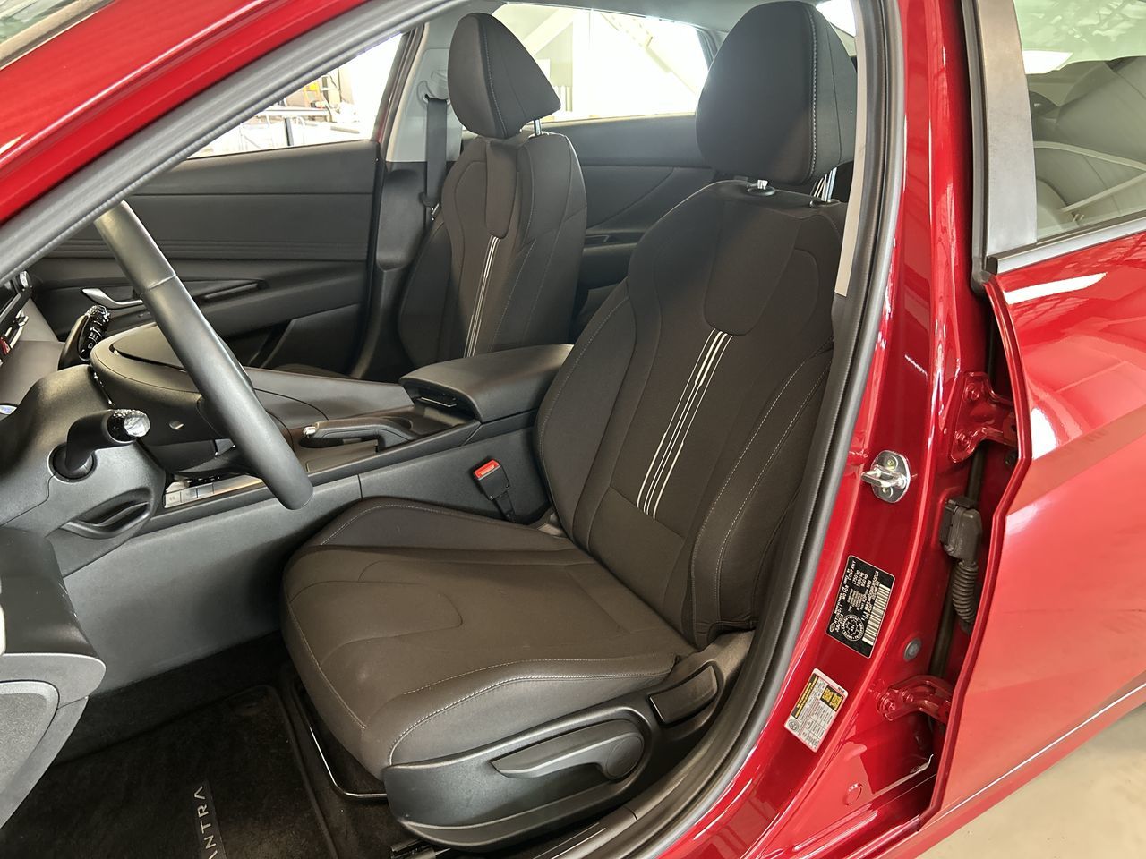 2024 Hyundai Elantra in Dorval, Quebec