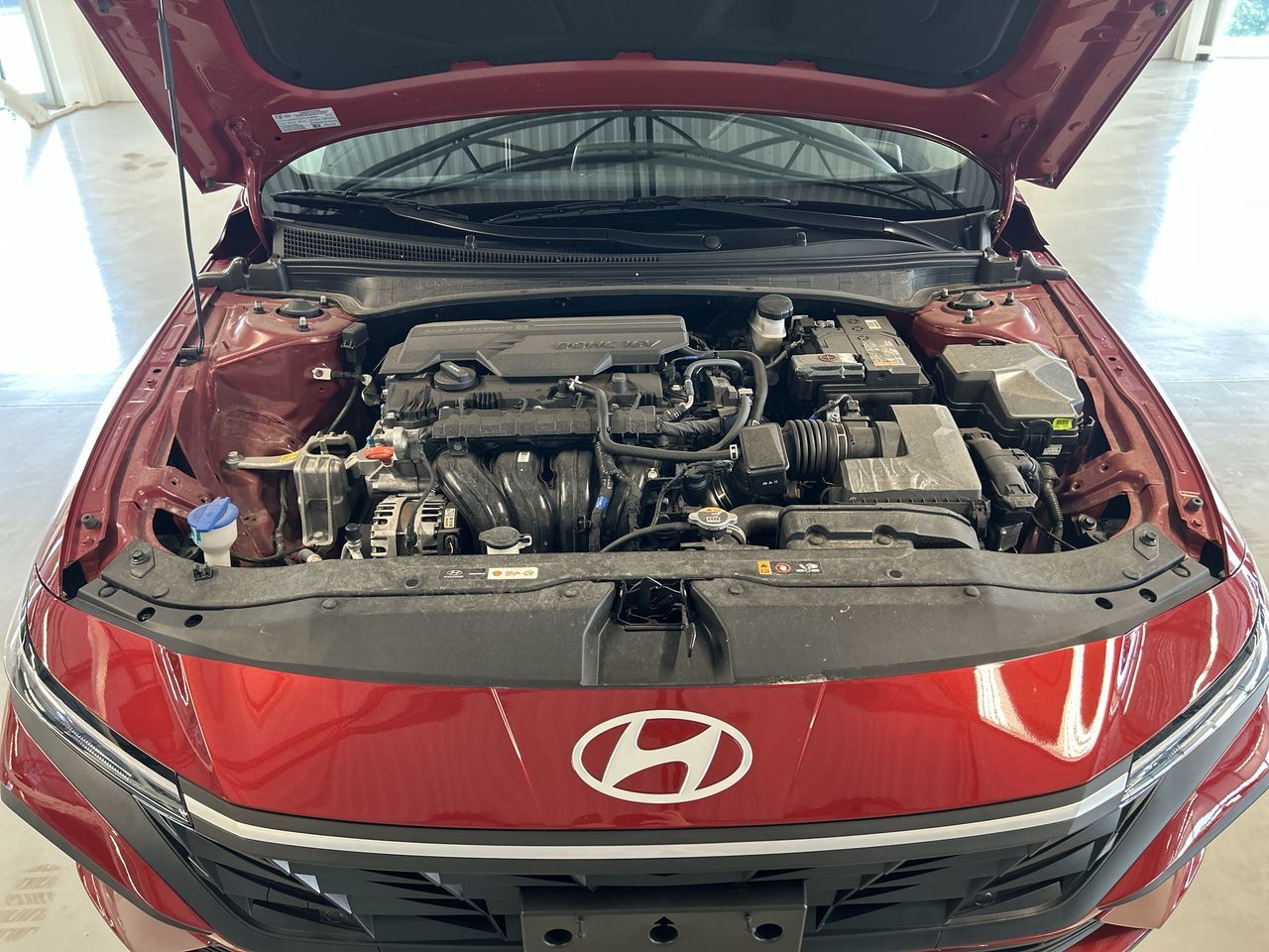 2024 Hyundai Elantra in Dorval, Quebec